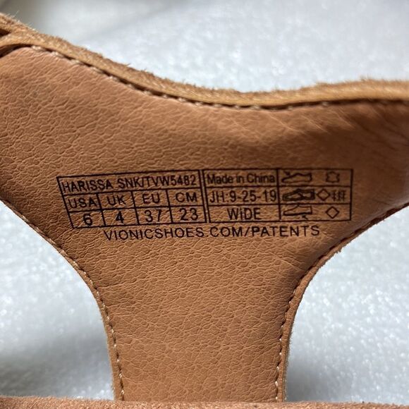 Women's Vionic Snakeskin Tan Harissa Sandals Size 6 - Picture 6 of 8